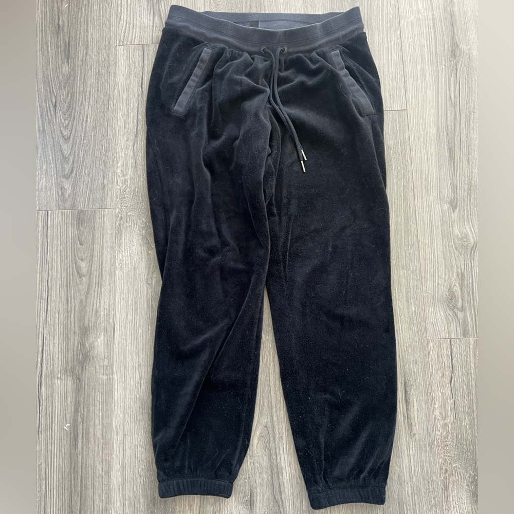 Athleta Soft Women's Black Jogger Pants